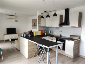 propriete à la vente -   82000  MONTAUBAN, surface 75 m2 vente propriete - UBI446198108